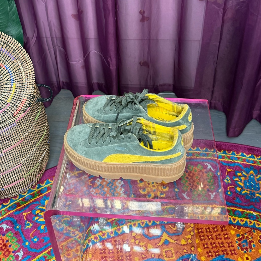 PUMA x FENTY CHUNKY CREEPERS WOMENS SIZE 9 green and yellow